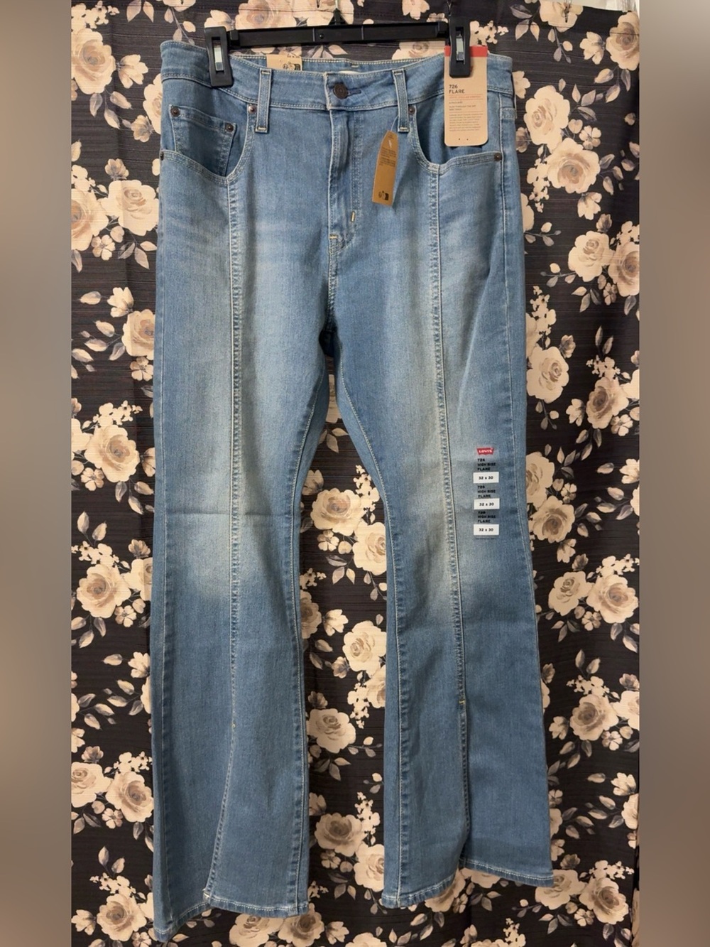 Levi's 726 Women’s High Rise Split-hem Flare Denim Jeans NWT